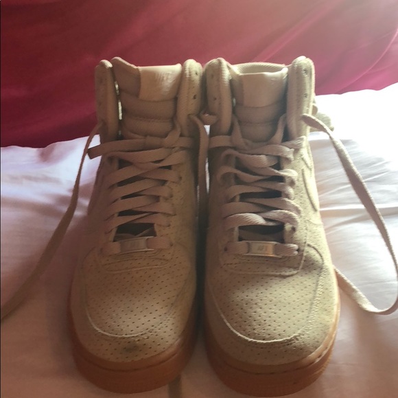 Nike Airforce 1’s hightops - Picture 3 of 6